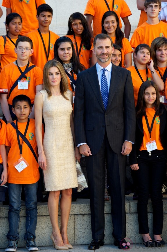 Spanish Royals Attend 'Iberoamerican Congress LEER.ES' in Salamanca